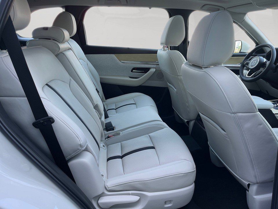 Fahrzeugabbildung Mazda CX-80 3.3d 254PS A/T AWD Takumi PANO