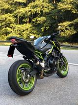 Kawasaki Z900 A2 35KW 1. Hand viel Zubehör Bodis - Kawasaki Motorräder in Mainz