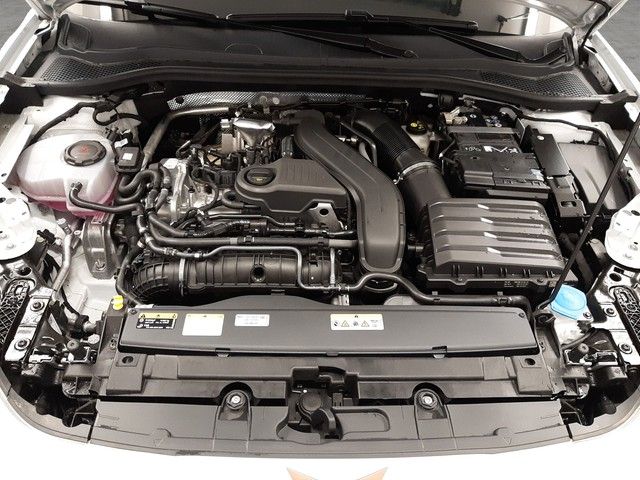 Fahrzeugabbildung Cupra Leon Sportstourer 1.5TSI elekHeck Kamera ACC