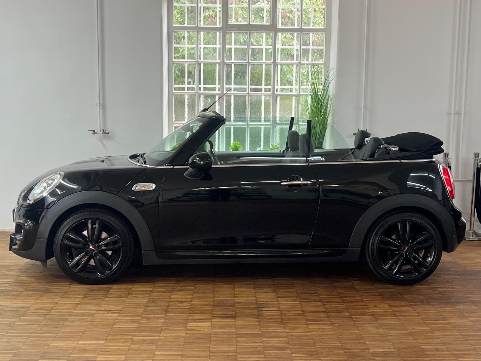 MINI COOPER S Cabrio/Navi/ JCW Paket/Led/H&K/2. Hand