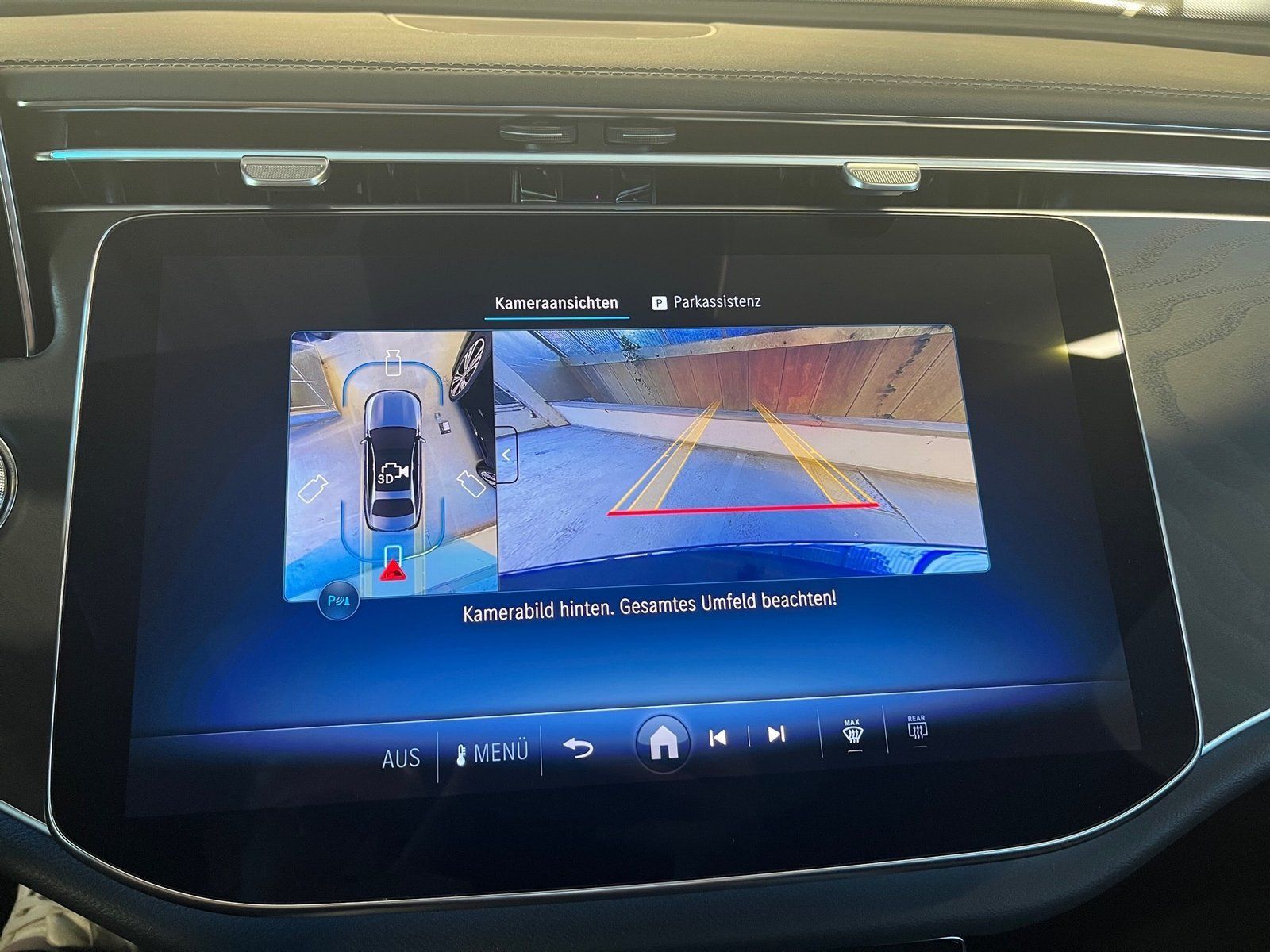 Fahrzeugabbildung Mercedes-Benz E 300 de AMG*Distronic*360*Pano*Burmester*Totwin