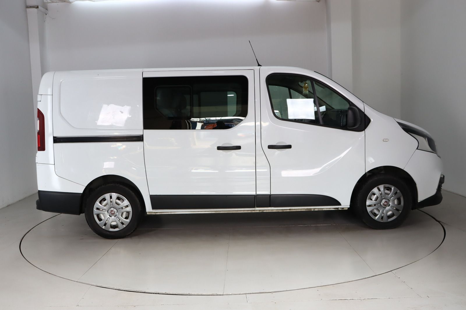 Fahrzeugabbildung Fiat Talento 1.6 d Mixto * 1.Hd * 6 Sitze * DOKA