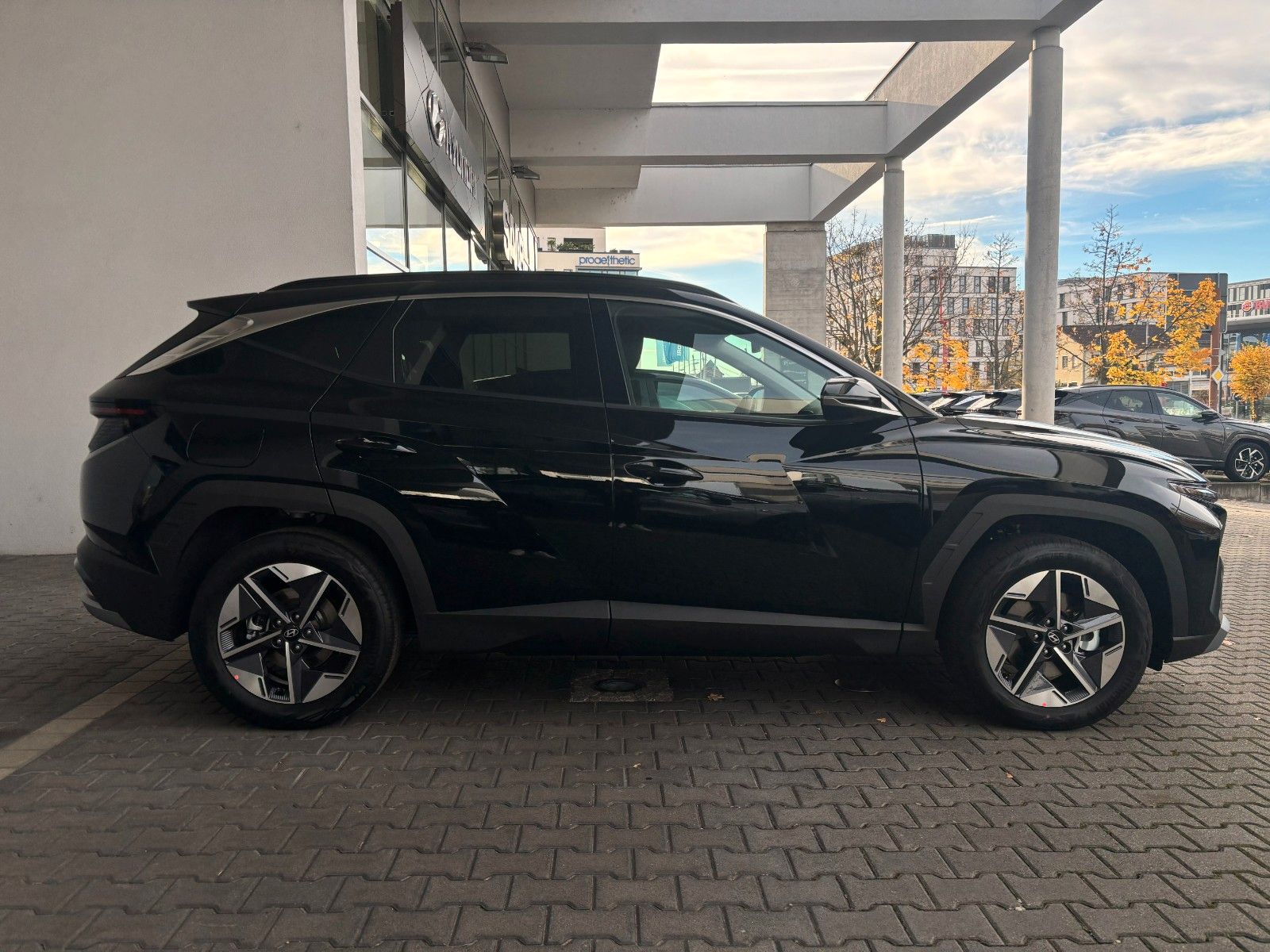 Fahrzeugabbildung Hyundai Tucson Trend PHEV 4WD Matrix-LED/Kamera/Navi!