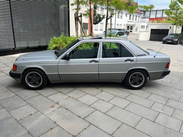 Mercedes-Benz 190 E 2.0 / H-Kennzeichen