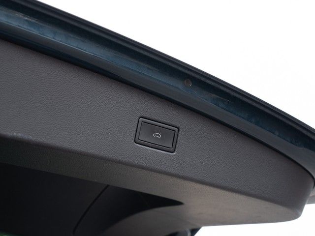 Tiguan Elegance TDI DSG 4M. AHK Kamera Matrix