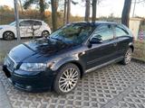 Audi A3 8P Quattro 3,2 Liter V6 - Audi quattro aus 2007