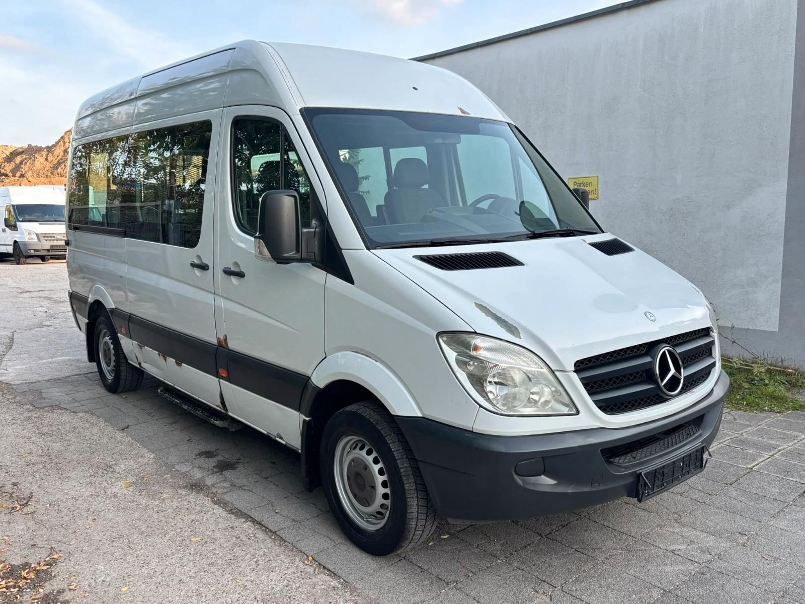 Mercedes-Benz Sprinter 311 CDi 9 Sitzer Rollstuhllift 1.Hand