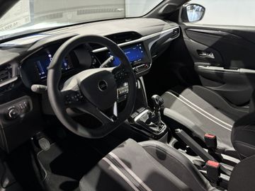 Fotografie 15 des Opel Corsa 1.2 Direct Injection Turbo GS