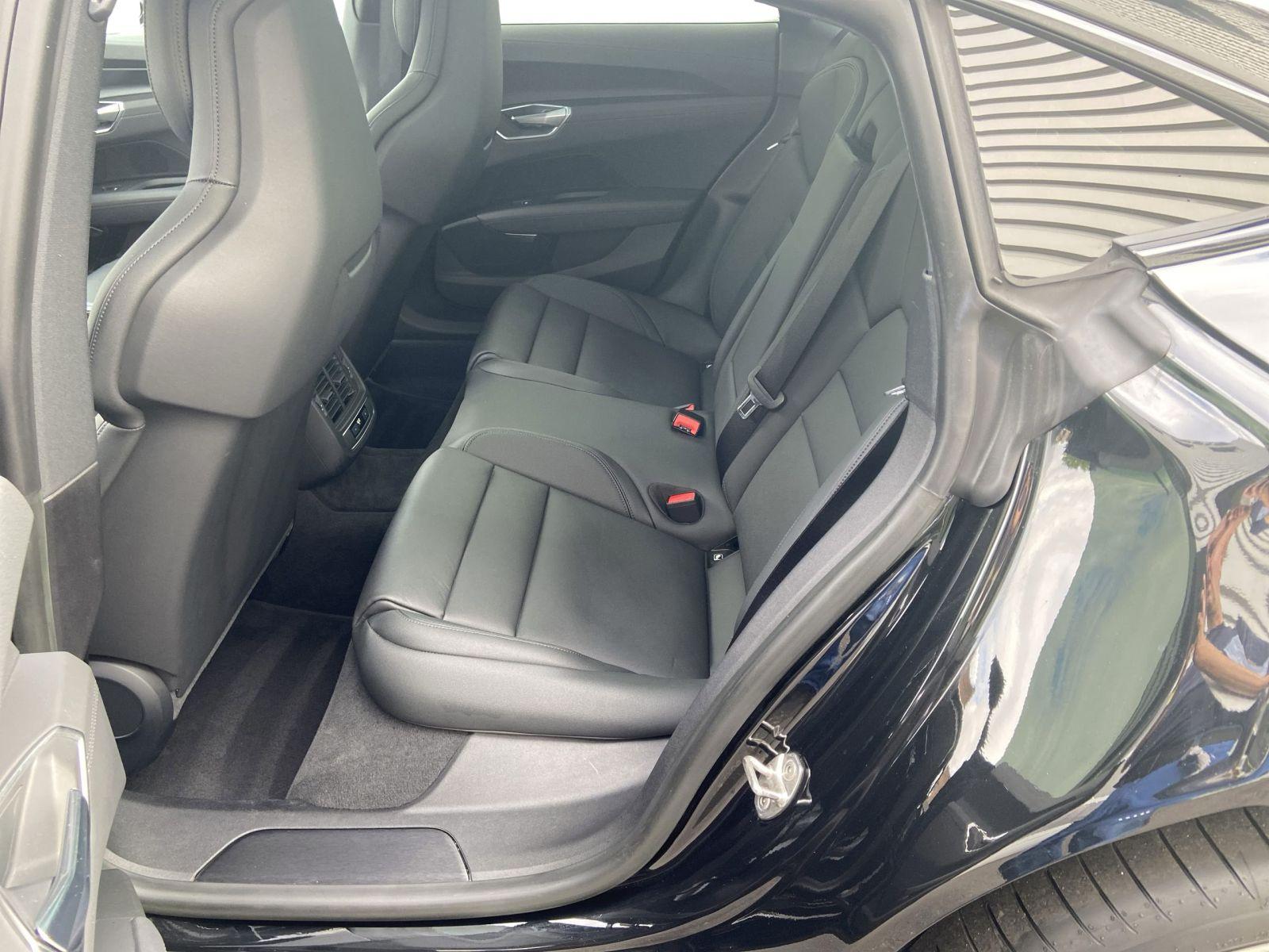 Audi e-tron GT quattro *Matrix*Pano*Air*B&O*
