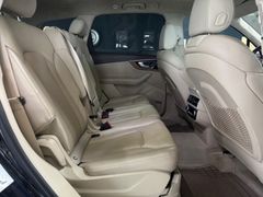 AUDI Q7 3.0 TDI quattro /ACC/Matrix/Panorama AUDI Q7 3.0 TDI quattro /ACC/Matrix/Panorama