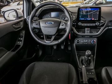 Ford Fiesta Cool & Connect Navi LED SHZ LHZ PDC