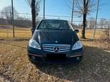 Mercedes-Benz A 160 AVANTGARDE BlueEFFICIENCY  - Mercedes-Benz A 160 in München