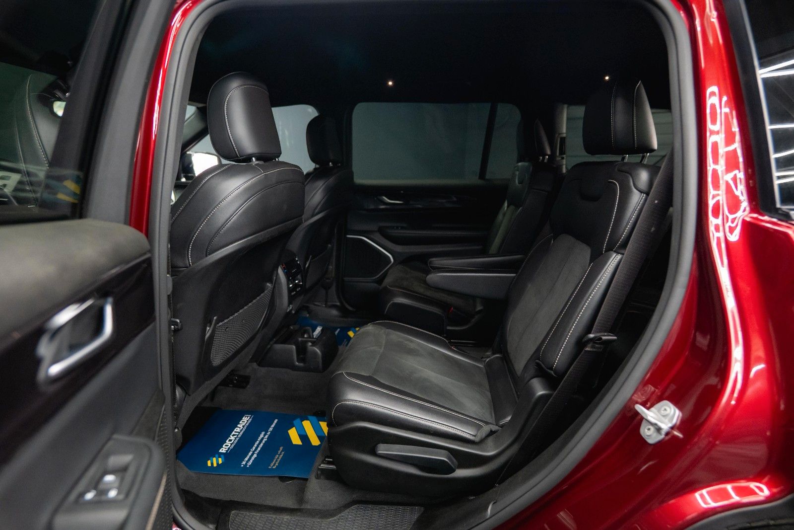 Fahrzeugabbildung Jeep Grand Cherokee 3.6 4x4 Altitude L ACC Kamera 19%