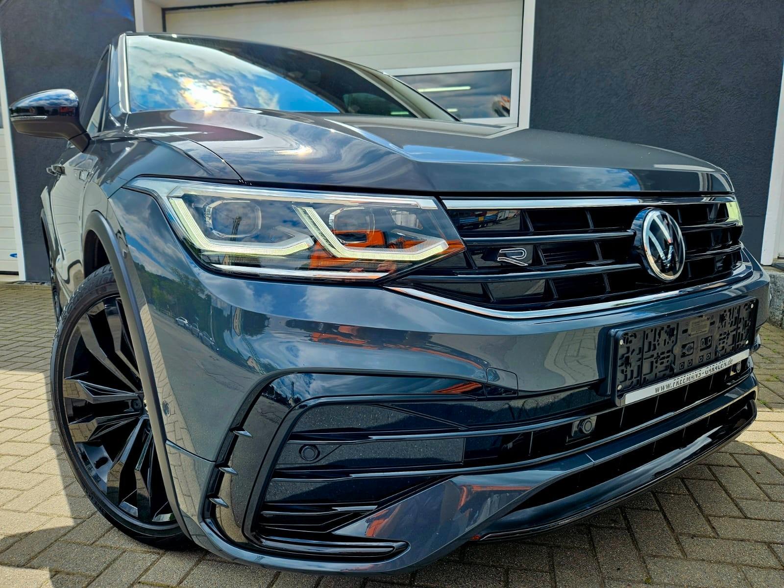 Volkswagen Tiguan R-Line 4Motion*BLACK STYLE*ACC*PANO*AHK*
