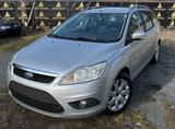 Ford Focus 1.6 Titanium Turnier*RADIO*KLIMAAUTOMATIK - Ford Focus aus 2010: Titanium