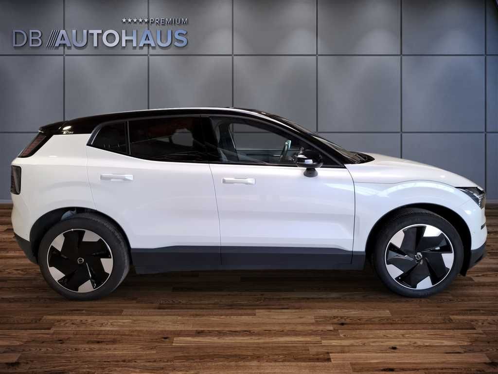 Volvo EX30 Extended Range Ultra 69 kWh  imagem 3
