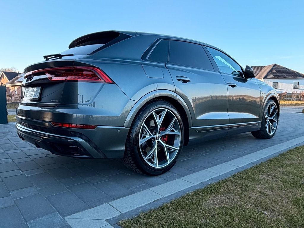 Image of Audi Q8