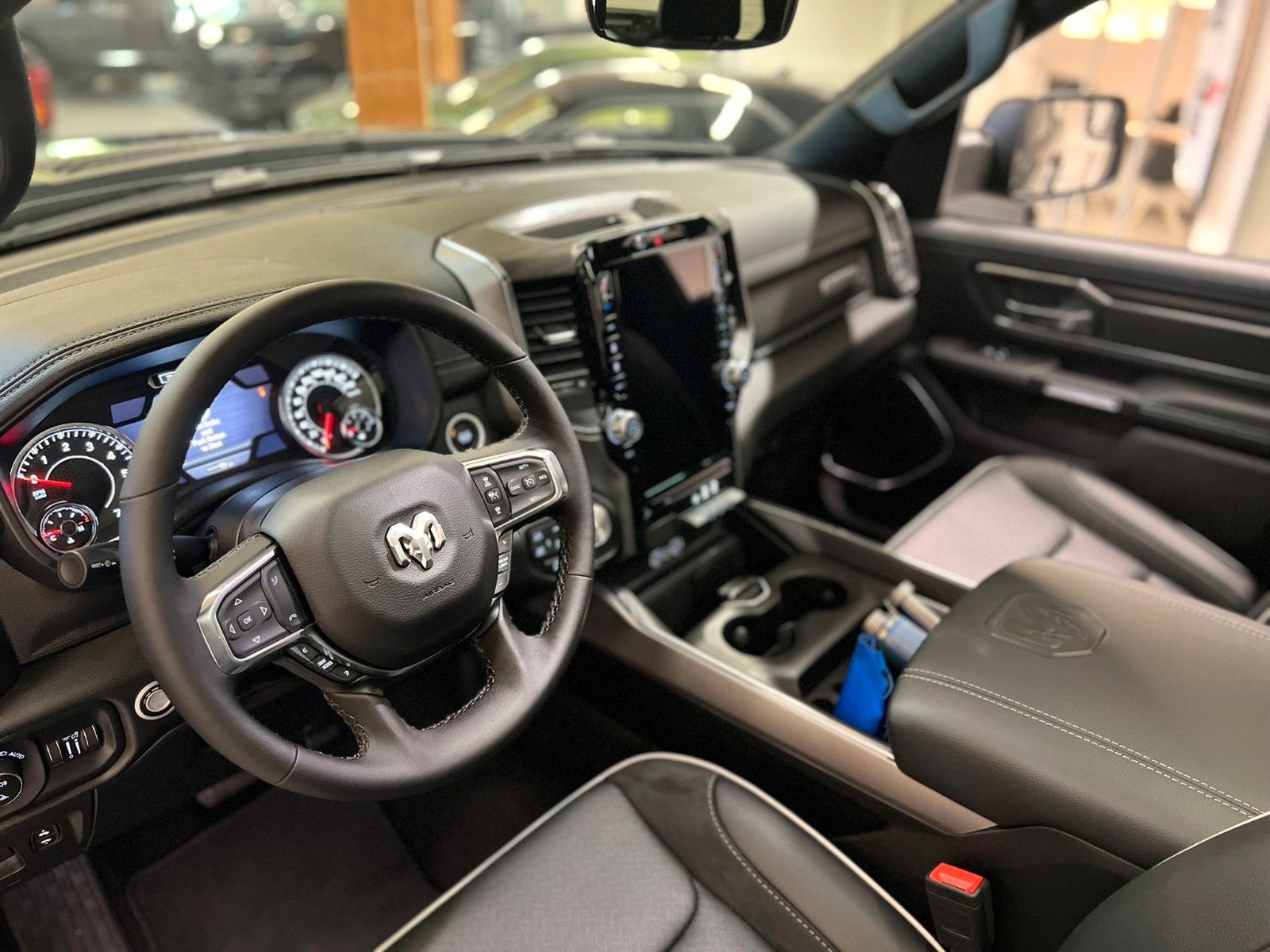 Fahrzeugabbildung Dodge RAM 1500 Laramie Sport 3.0L RTR Umbau