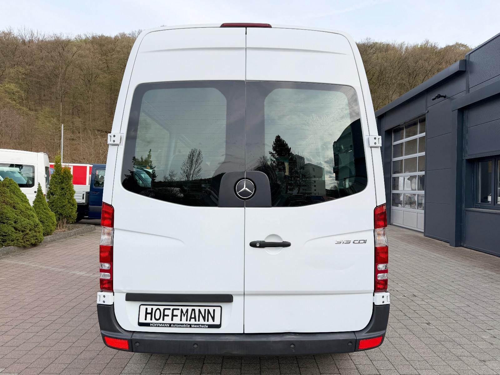 Mercedes-Benz Sprinter 313CDI Bus 9-Sitze L2H2 RWD Schwingsitz