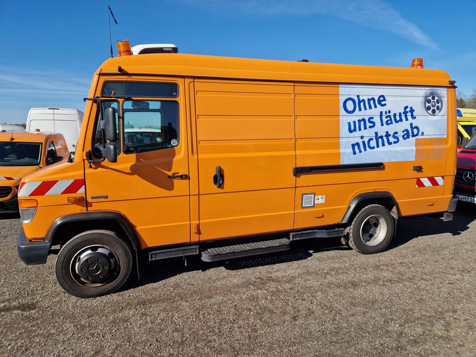 Mercedes-Benz Vario 816D Kasten Kanalbeobachtungsfahrzeug