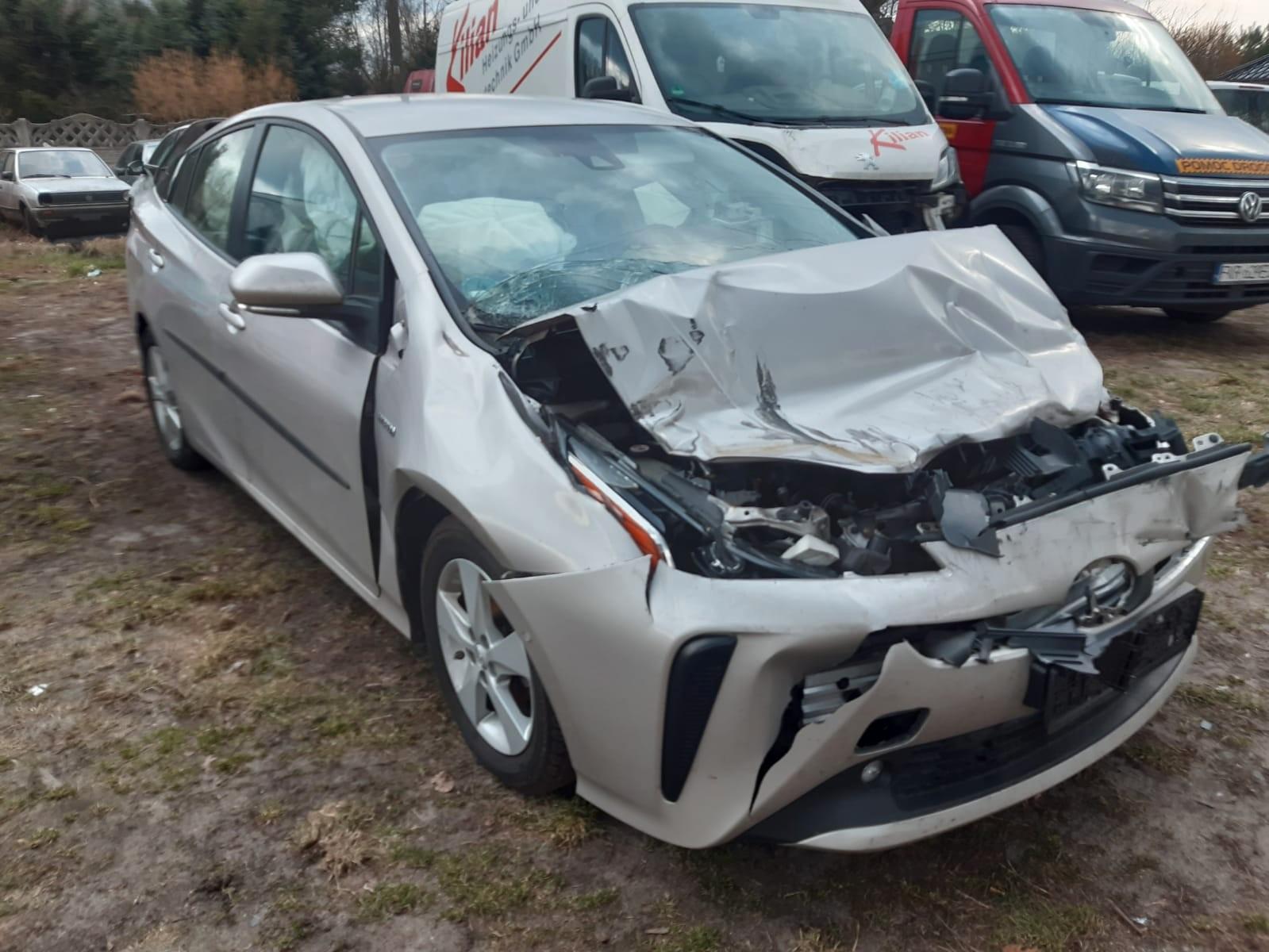 Toyota Prius 1.8-l-VVT-i hybrid Executive