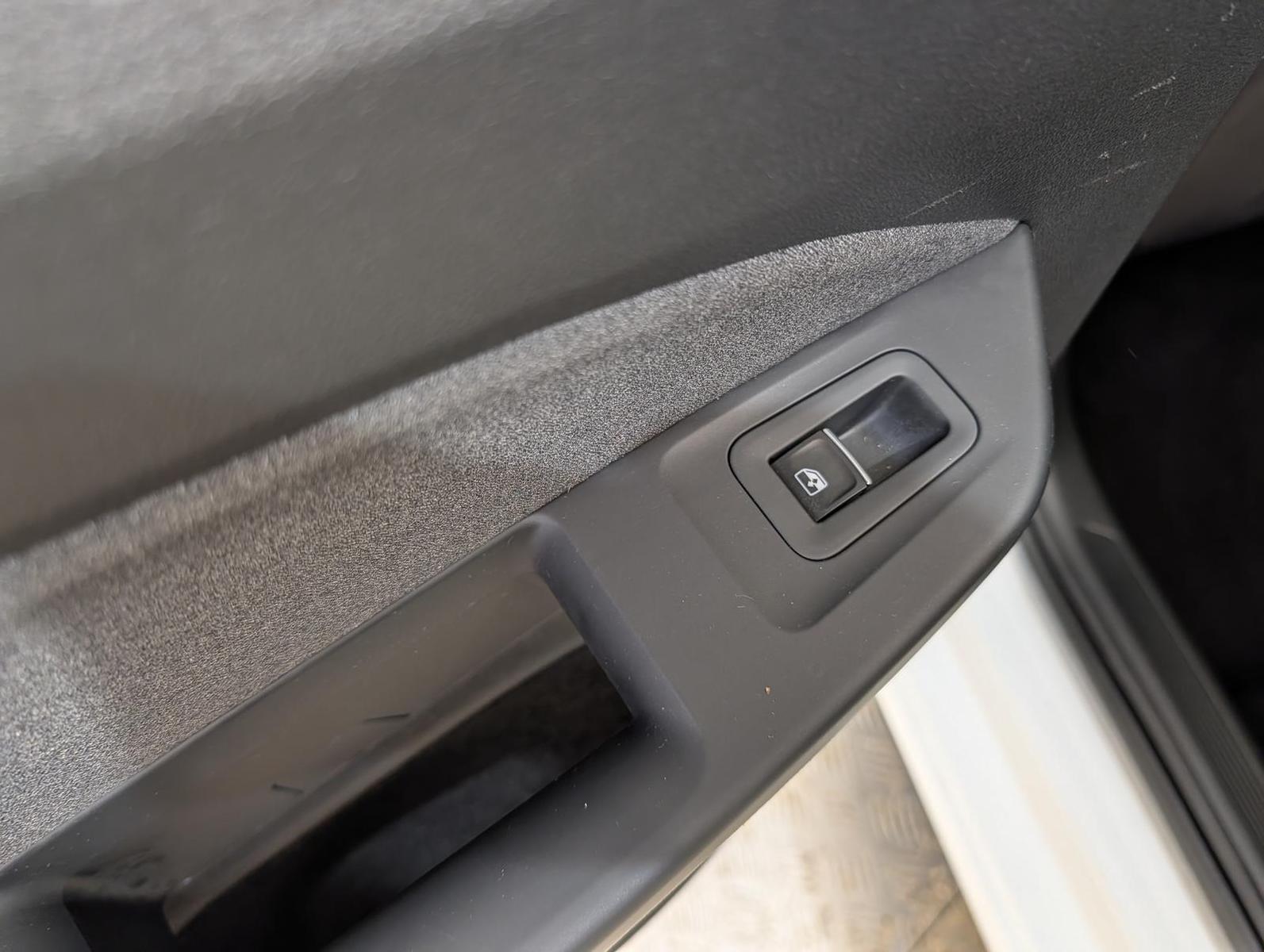 Volkswagen Golf Variant 1.5 eTSI DSG Life ACC Winter App, миниатюра 11
