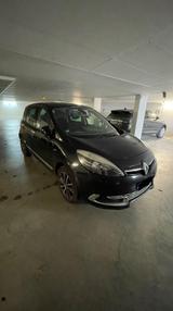 Renault Scenic Bose Edition  Top gepflegt... - Renault Scenic in Freiburg