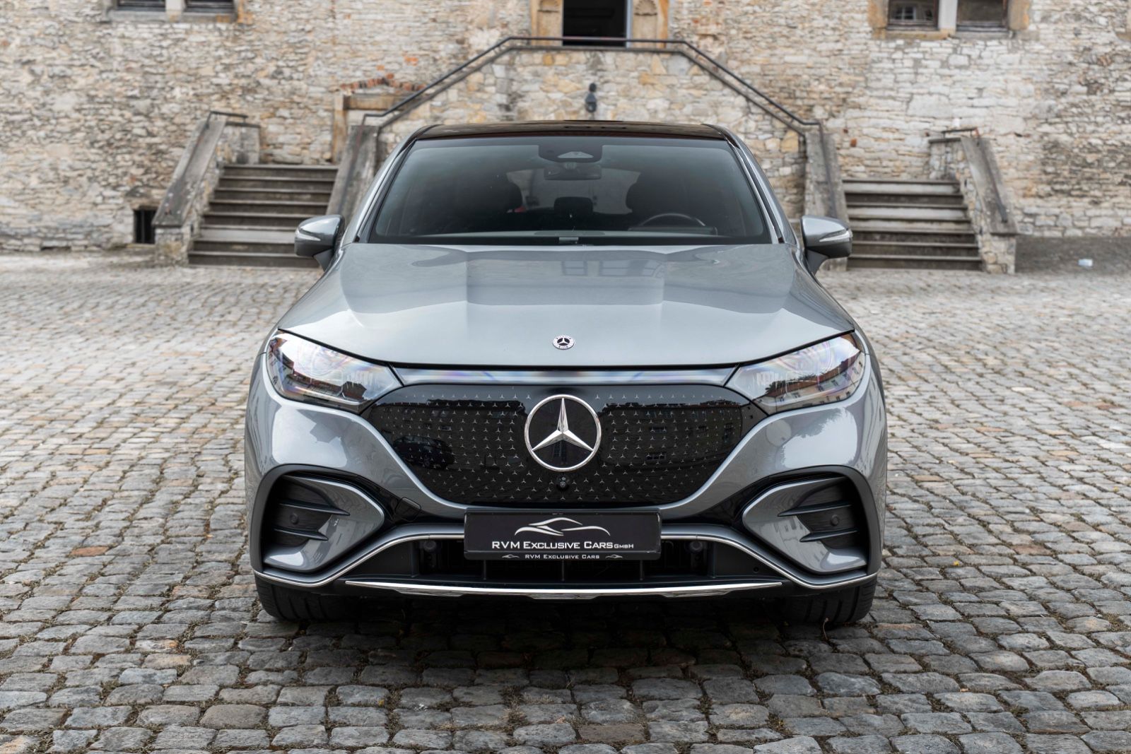 Fahrzeugabbildung Mercedes-Benz EQE 350 4Matic BURMESTER PANO MASSAGE 360° ACC