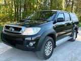 Toyota Hilux 3.0 d Double Cab Executive *A... - Toyota Hilux Gebrauchtwagen in München