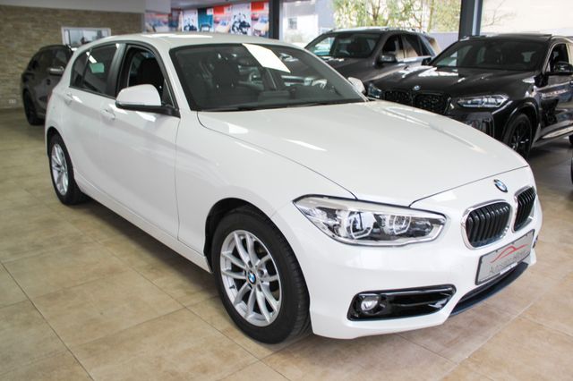 BMW 120i Automatik Sport Line Navi Kamera LED 1.Hand