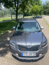 Skoda Yeti 1.4 DSG Active Outdoor - AHK - SchH - Skoda Yeti in München