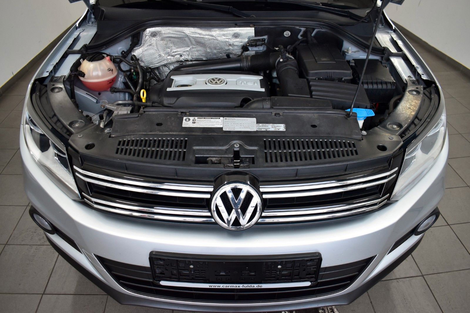 Fahrzeugabbildung Volkswagen Tiguan Highline 4Motion DSG Leder,Navi,SH,Kamera