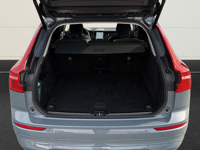Volvo XC60 Momentum Pro 2WD