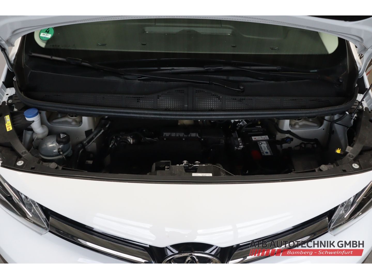 Fahrzeugabbildung Toyota Proace 1.5 D-4D L1 Kasten Meister AHK Navi