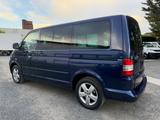 Volkswagen T5 Multivan Highline/Aut/Leder/Tisch/Navi/S.Dach - Volkswagen T5 Multivan in Mainz