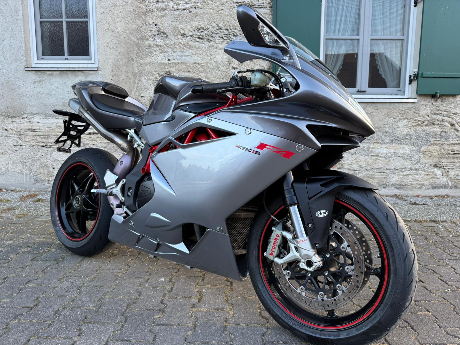 MV Agusta F4 1000 R