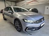Volkswagen Passat GTE Navi LED Pano ACC SHZ CarPlay - Volkswagen Passat: GTE