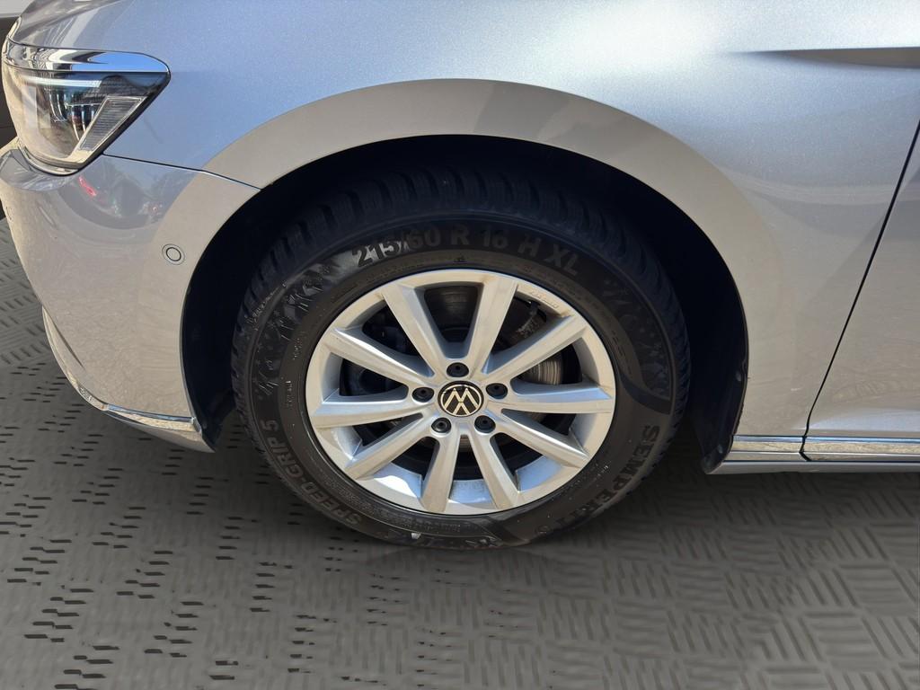 Volkswagen Passat Elegance TDI DSG Navi MatrixLED, миниатюра 3