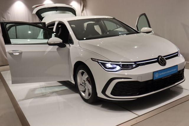 Golf GTE 1.4 TSI ACC NAVI SHZ BT LED-Plus  GTE