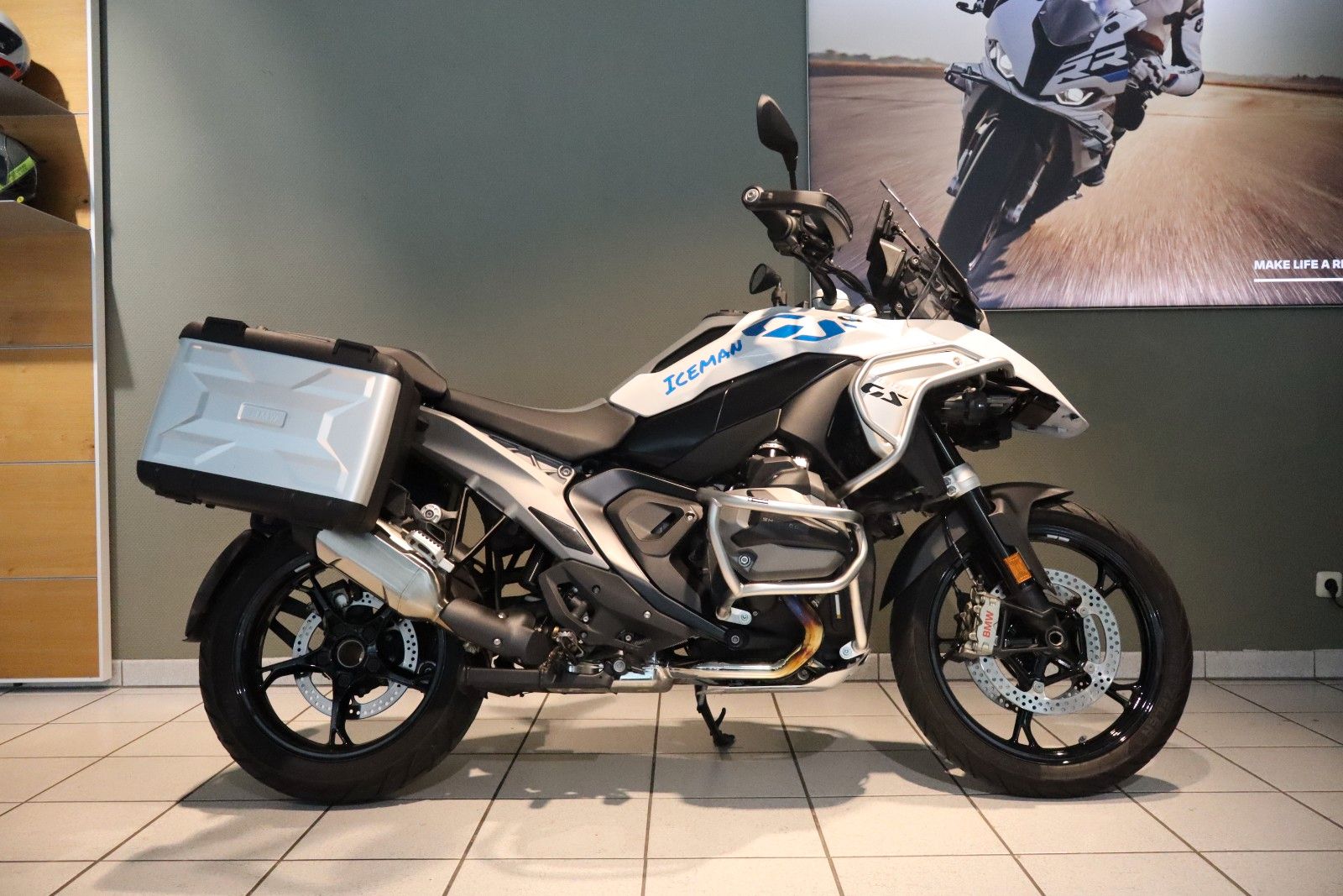 Fahrzeugabbildung BMW R 1300 GS inkl. Oil Inclusive bis '29