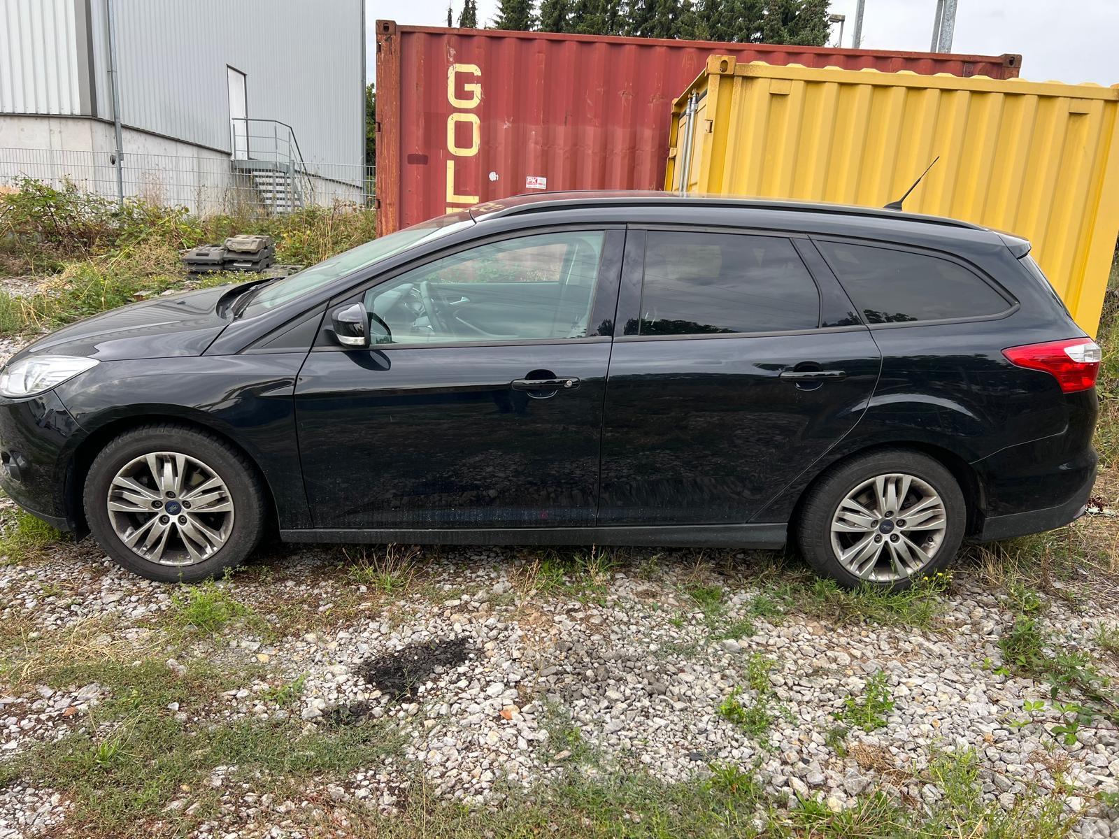 Ford Focus 2013 — engine 998 cm³, 125 HP (92kW)