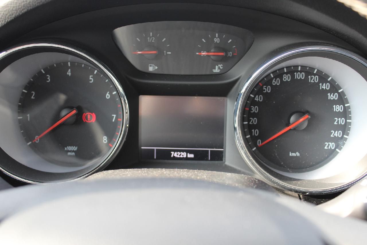 Fahrzeugabbildung Opel Astra K Lim. 5-trg. Active