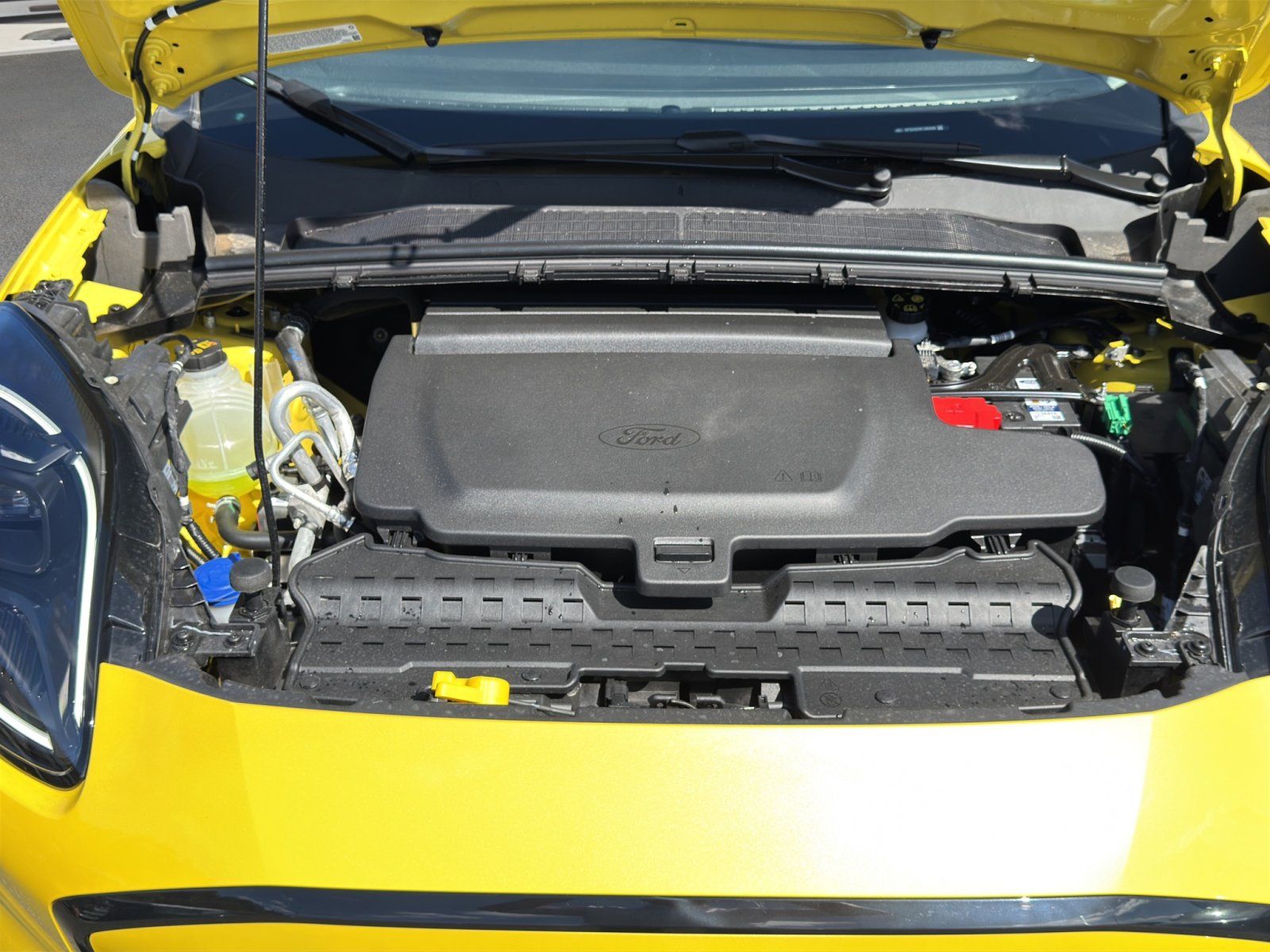 Fahrzeugabbildung Ford Puma Gen-E eMotor 124 kW FWD #Winterpaket