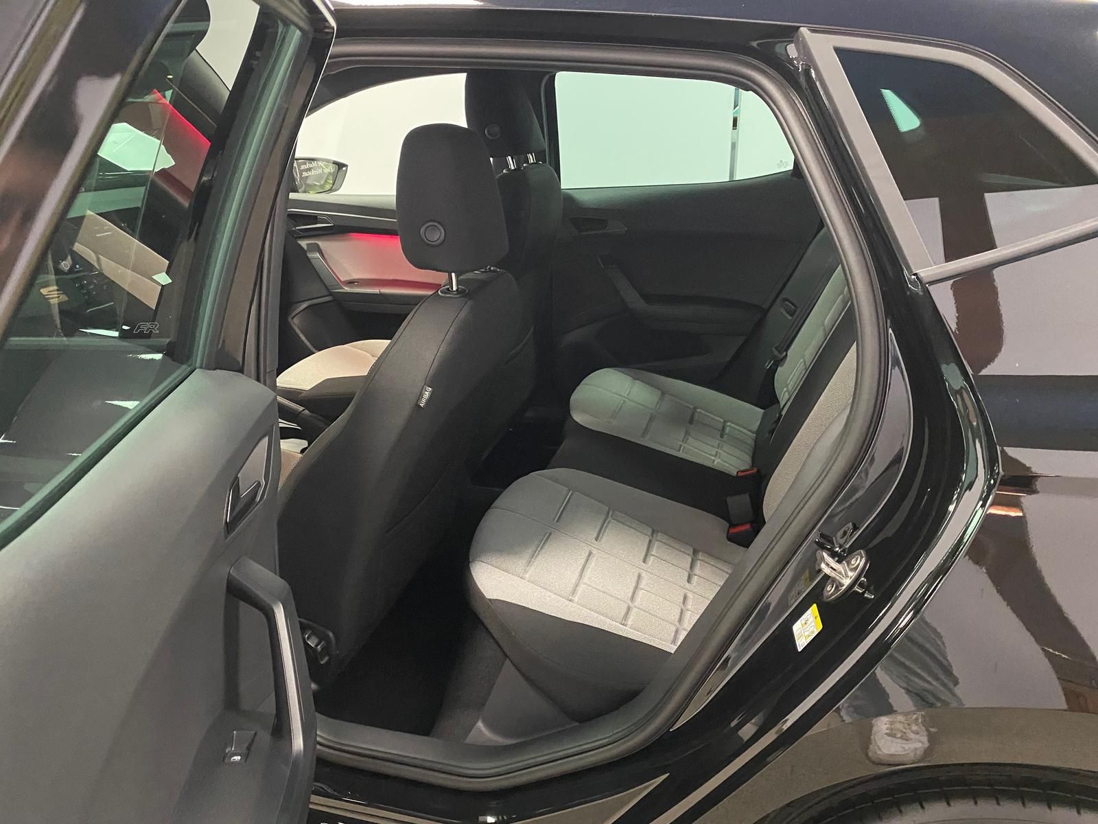 Fahrzeugabbildung SEAT Ibiza 1.0 TSI FR APP+KLIMA+ACC+RFK+5J GARANTIE++