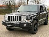 Jeep Commander V8 5.7  klima PDC - Jeep Commander aus 2007