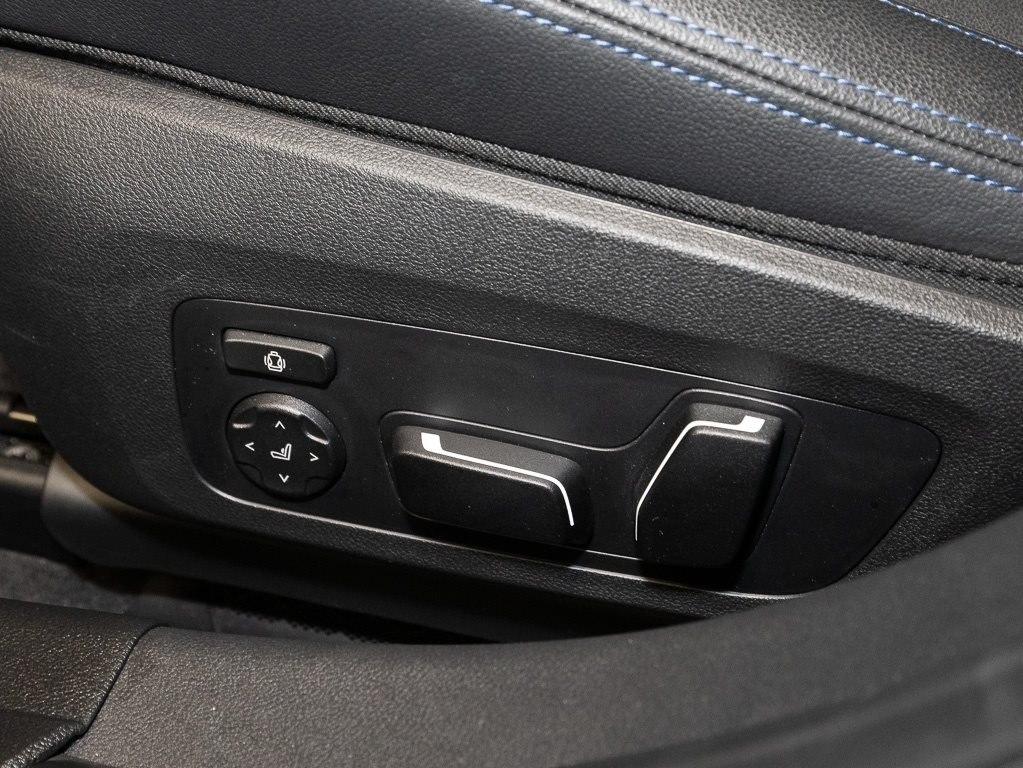 BMW M340d xDrive Touring M Sport HUD PANO RFK NAVI