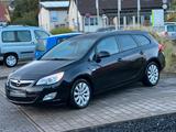 Opel Astra J Sports Tourer Design Edition