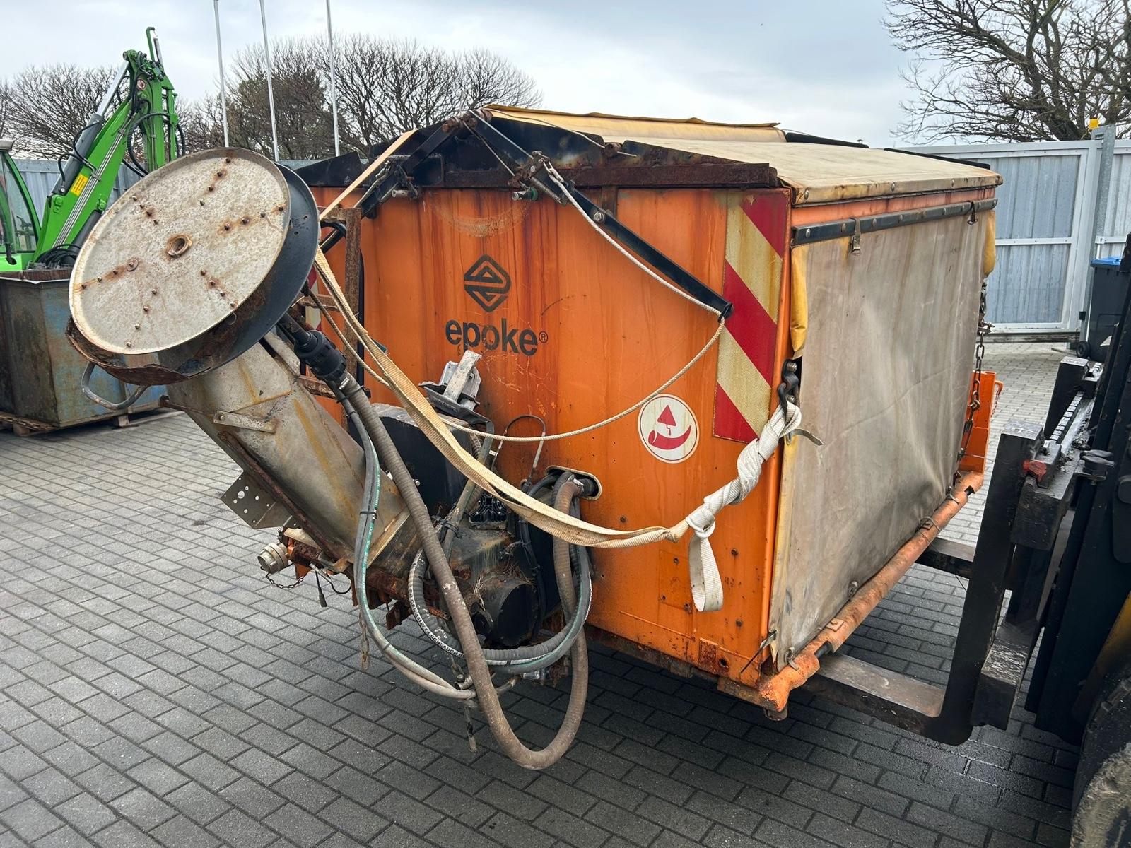 Andere Salzstreuer