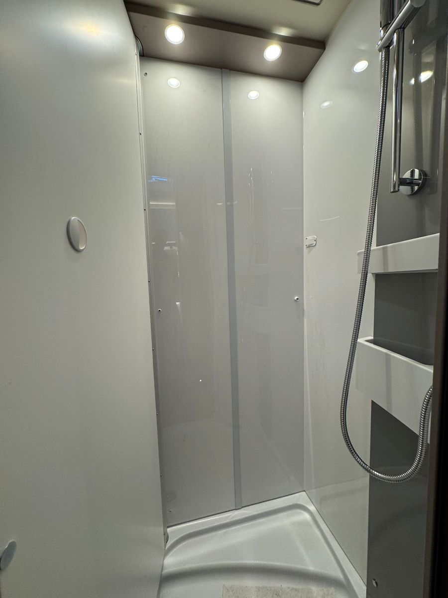 Fahrzeugabbildung Bürstner Lyseo TD 690 HL - 17.359€ SPAREN!