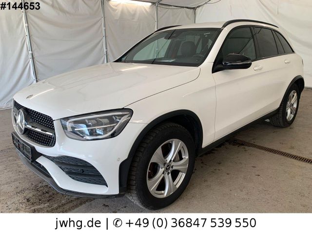 MERCEDES-BENZ GLC 300 e AMG Line Virtual Distronic Kam